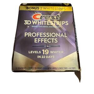 Crest 3DWhitestrips Professional Effects– Teeth Whitening Kit, 22 Treatments